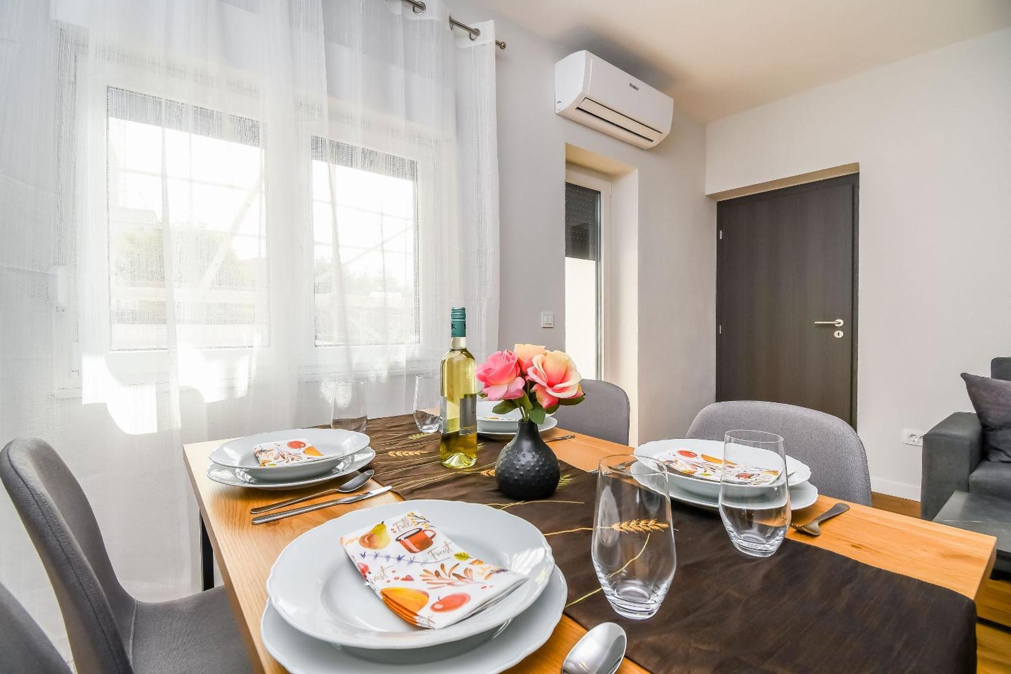 Apartments Neli Trogir Zewnętrze zdjęcie