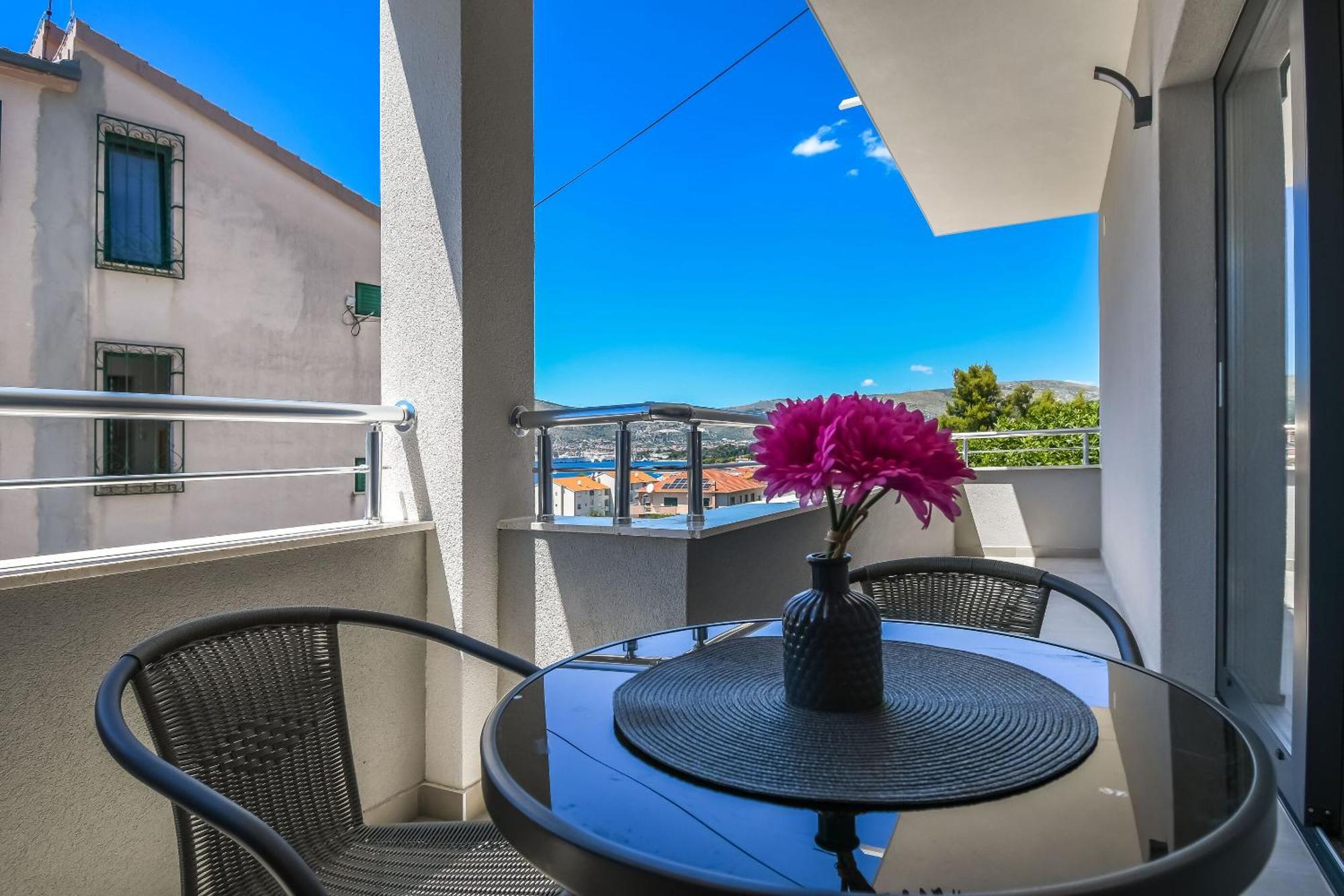 Apartments Neli Trogir Zewnętrze zdjęcie